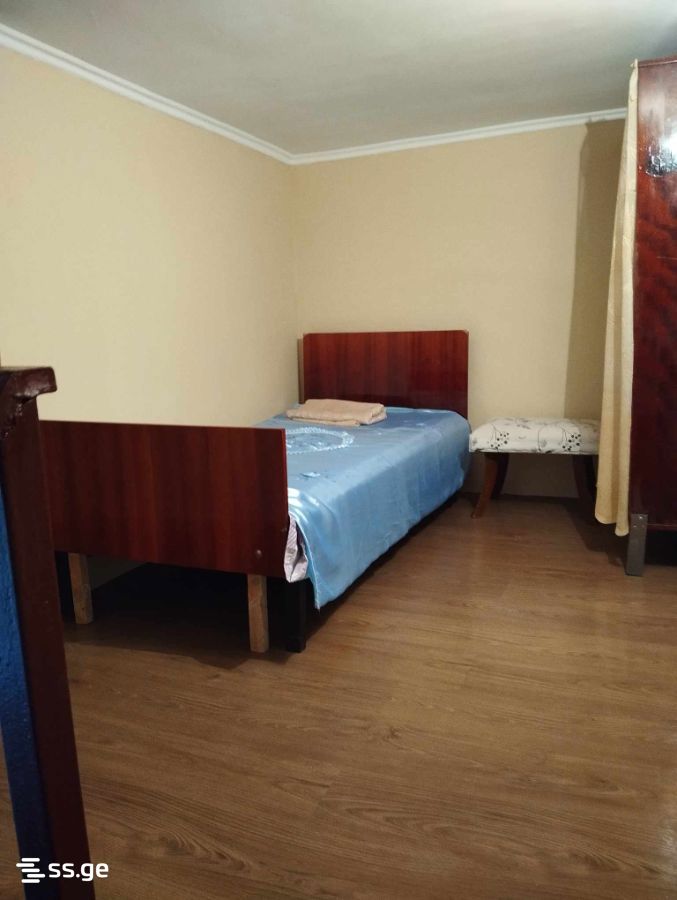 III Microdistrict - Varketili  302კორპუსი,2სადარბაზო,ბინა პირველი - 3 rooms