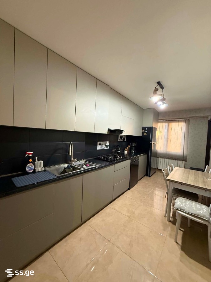 Vazisubnis dasaxleba 21 - 3 rooms
