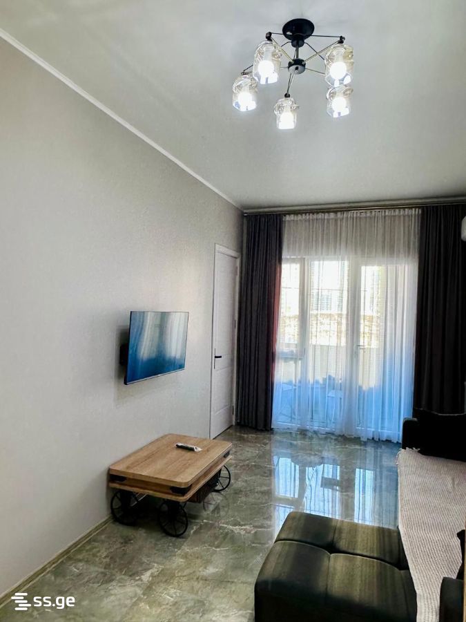 14 - 3 rooms