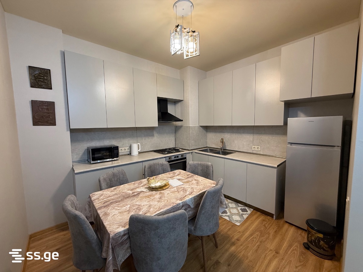 Farsadani st. 9 - 3 rooms