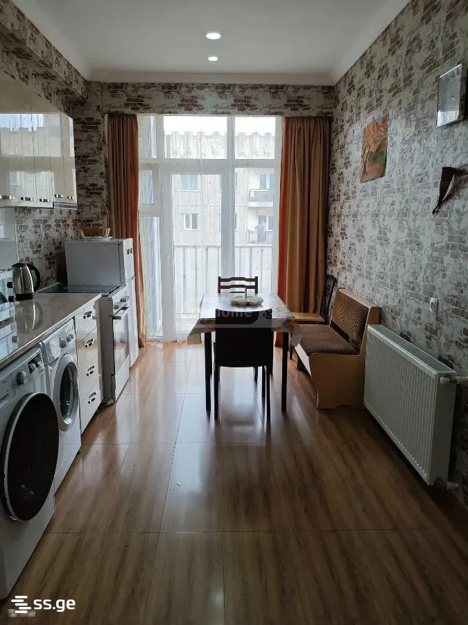 Mirian Mephe st. - 2 rooms