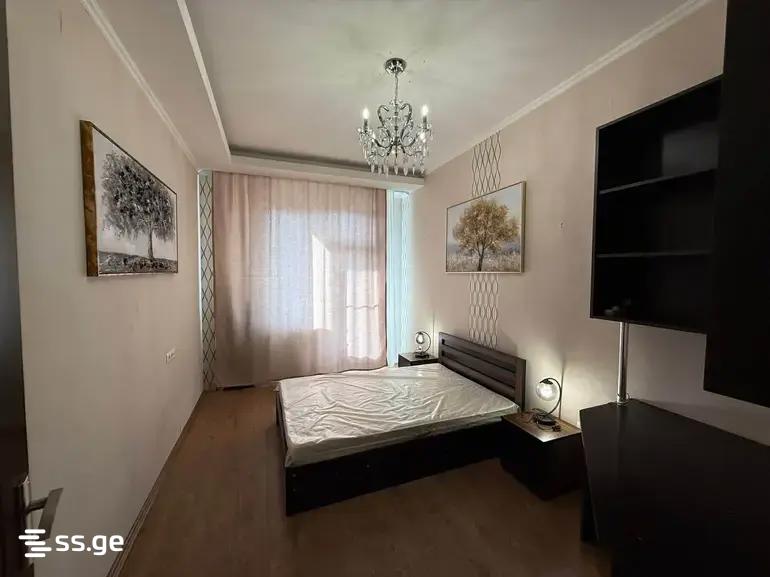 s. cincadze st 56 - 3 rooms