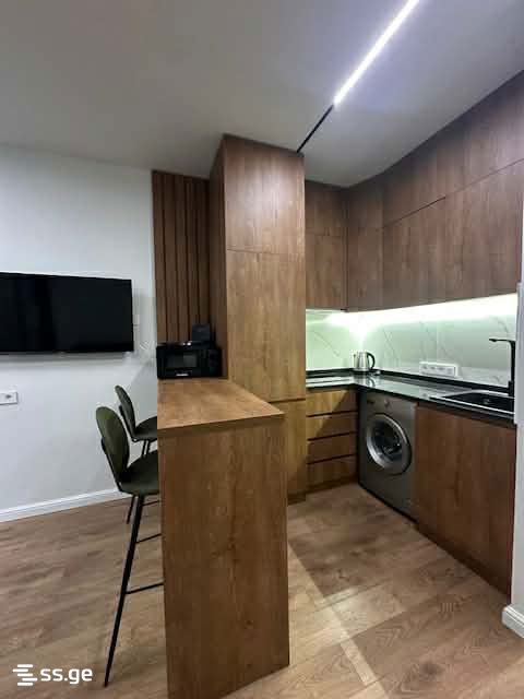 6 - 2 rooms