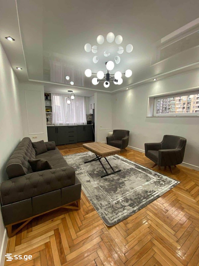 35 - 3 rooms