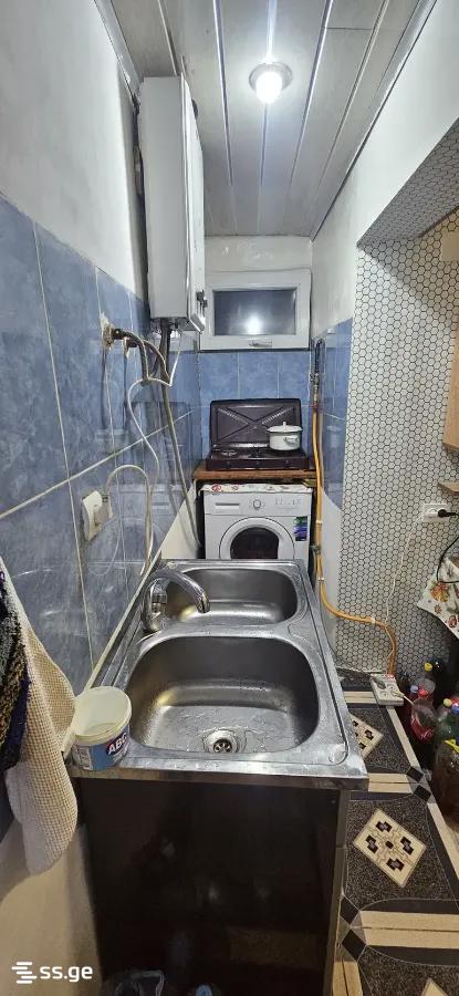 Ts. Dadiani st. (nadzaladevi) 0 - 2 rooms