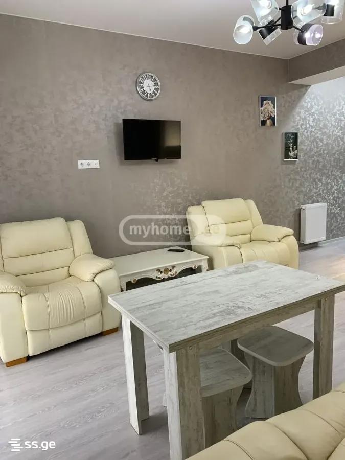 navtlugi st. - 3 rooms