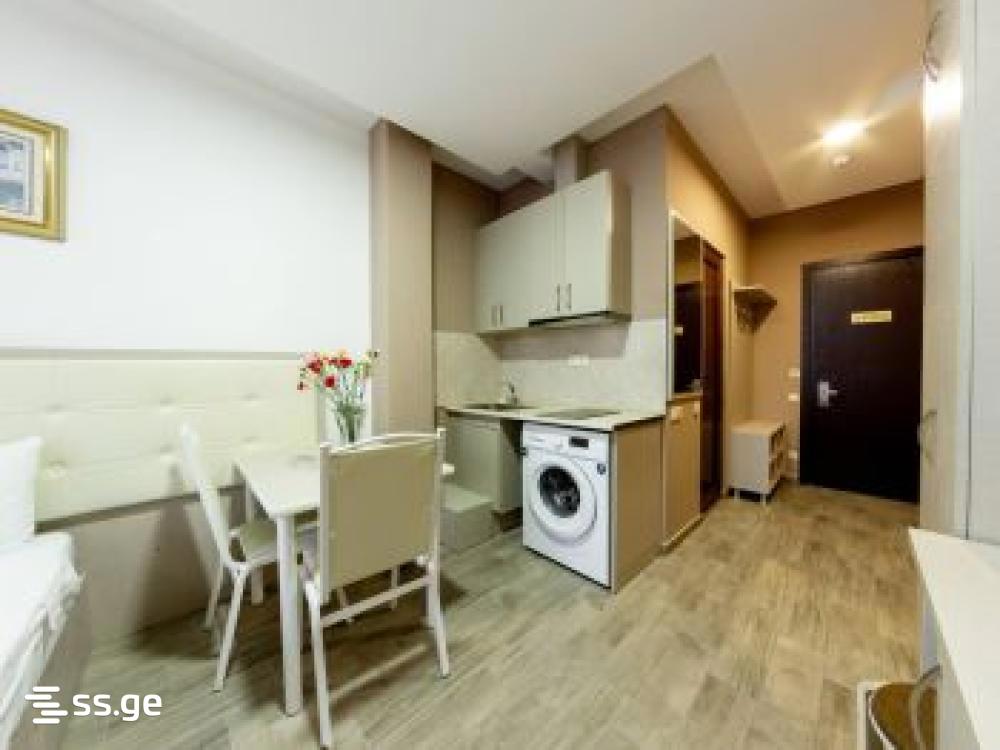 8 - 1 rooms
