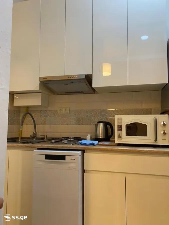 vakhtanq VI st. - 2 rooms