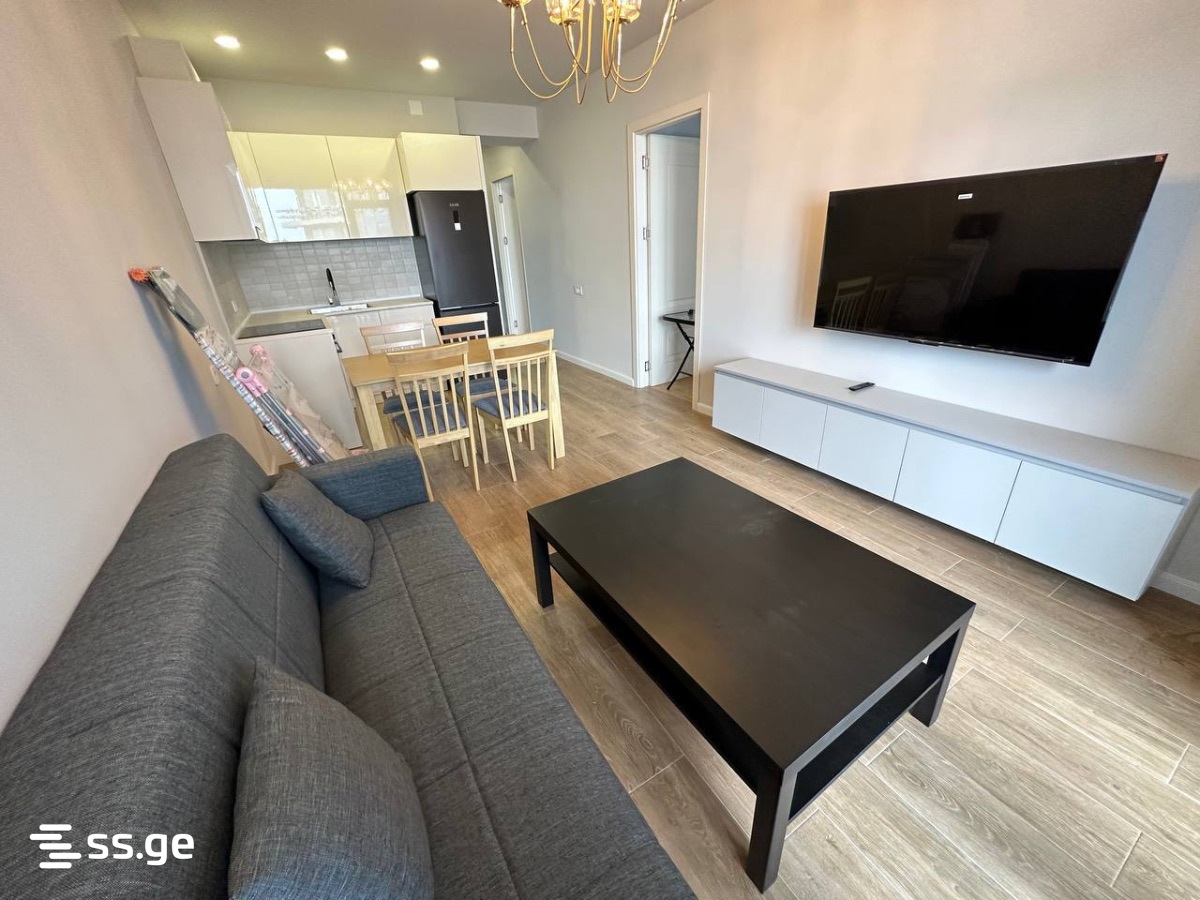 Bagrationi str. 131 - 3 rooms