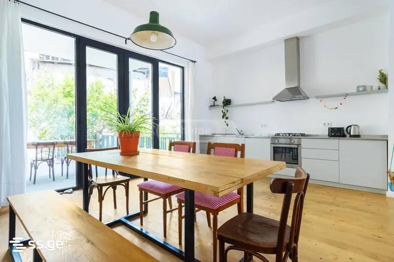 cavkisi st. - 4 rooms