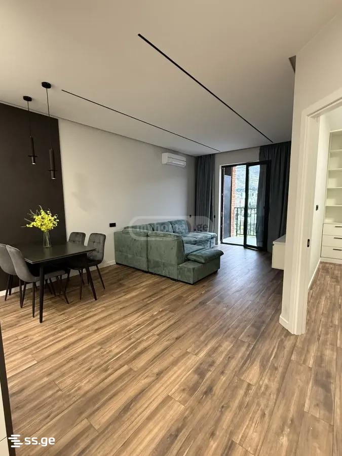 universiteti st. 45 - 2 rooms