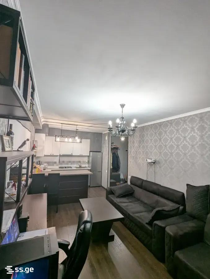 chkondideli st. 107 - 2 rooms