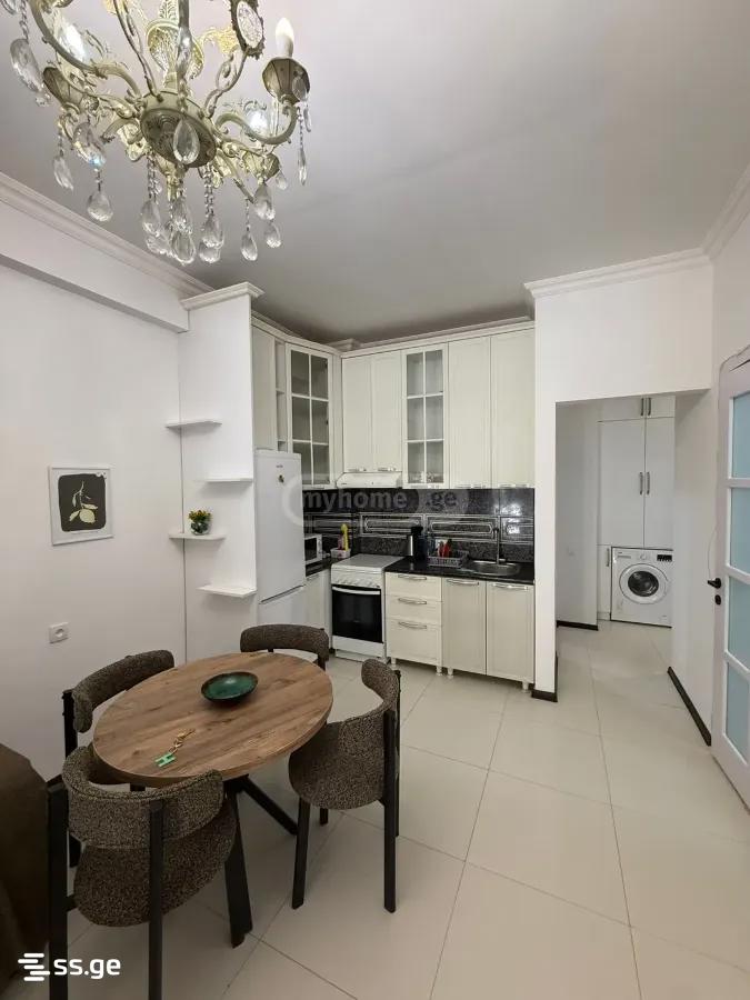Ts. Dadiani st. (nadzaladevi) - 3 rooms