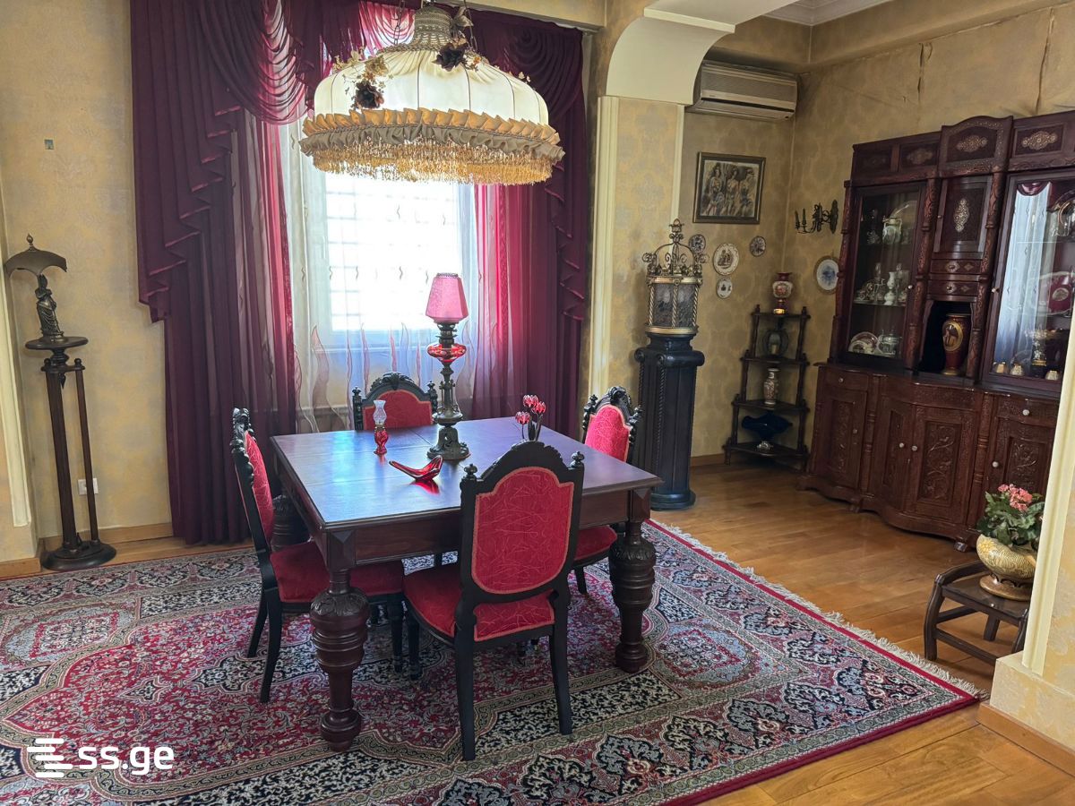 kekelidze st. 28/30 - 6 rooms