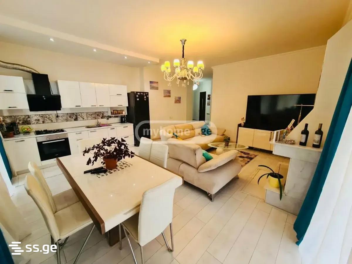 O.Lortkipanidze st. 1 - 3 rooms