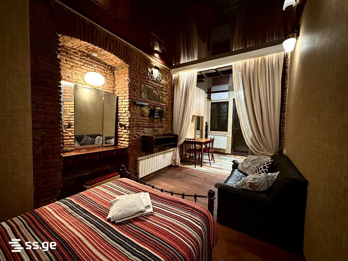 Egnate and Vakhtang Fifia st. 3 - 1 rooms