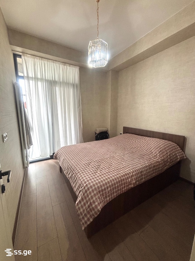 Kosmonavtebi coast - 2 rooms