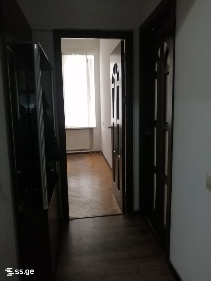 e. takhaishvili st. 1 - 4 rooms