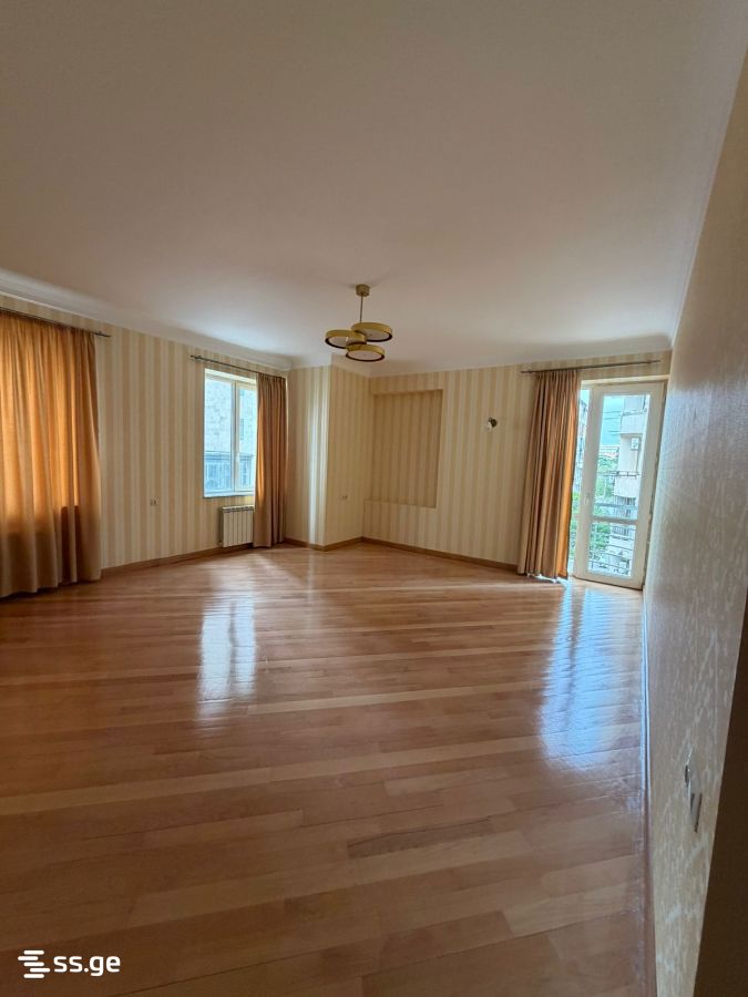 mirotadze st. - 5 rooms