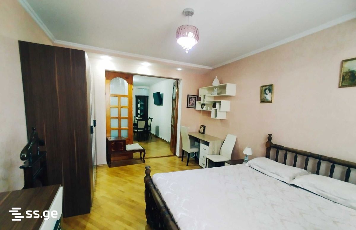 a.wereTlis avenue 14 - 2 rooms