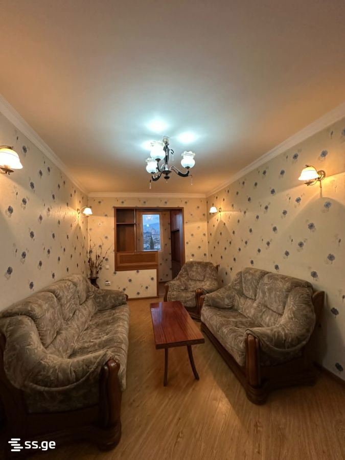 lertsami st. - 3 rooms
