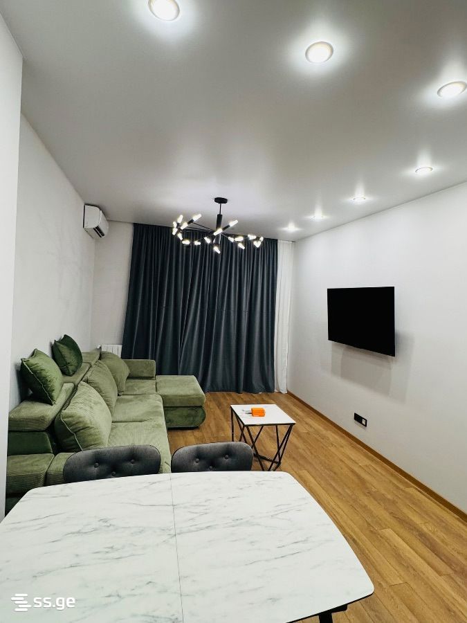 Marshal Archil Gelovani Ave. 1 - 2 rooms