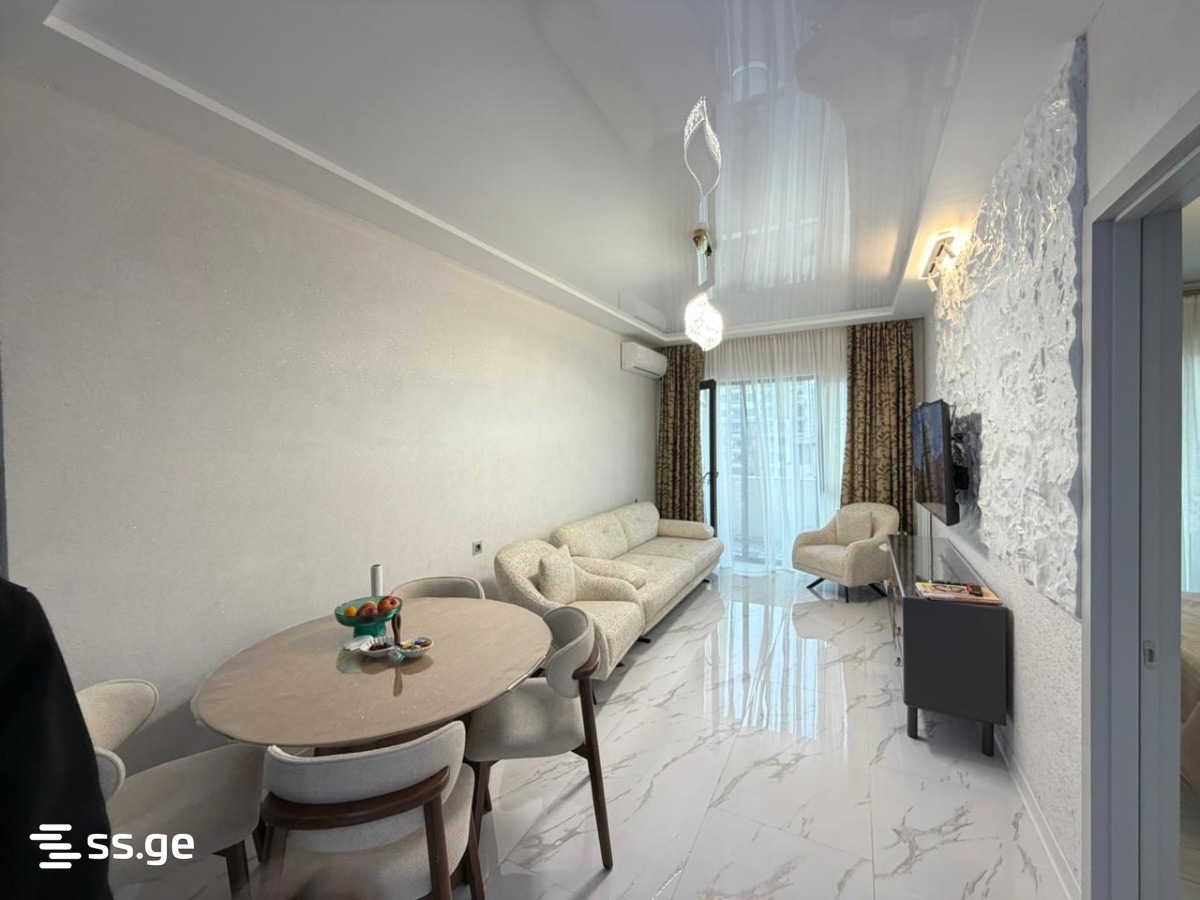 60 - 3 rooms