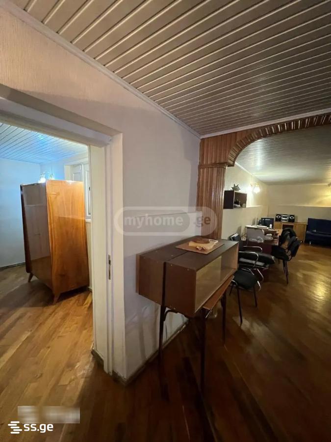 Chargali st. (Sanzona) - 3 rooms