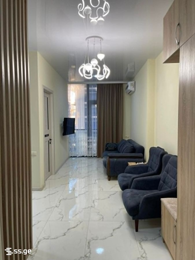 65 - 2 rooms