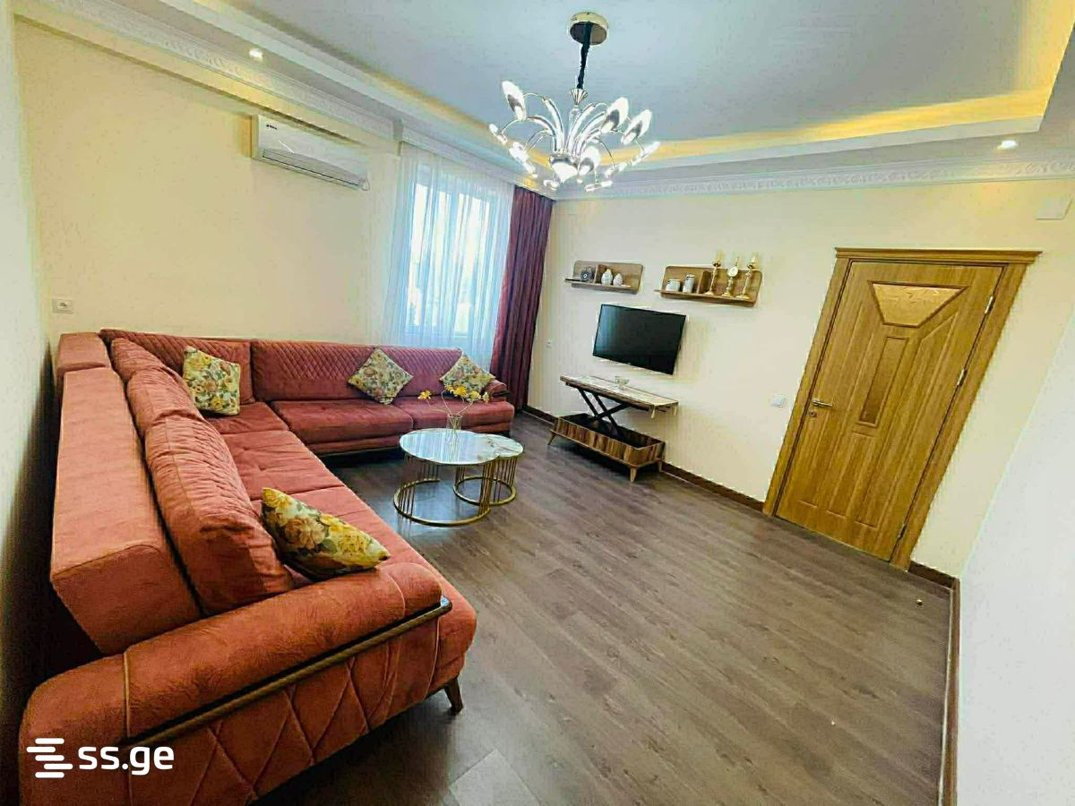 3 - 4 rooms