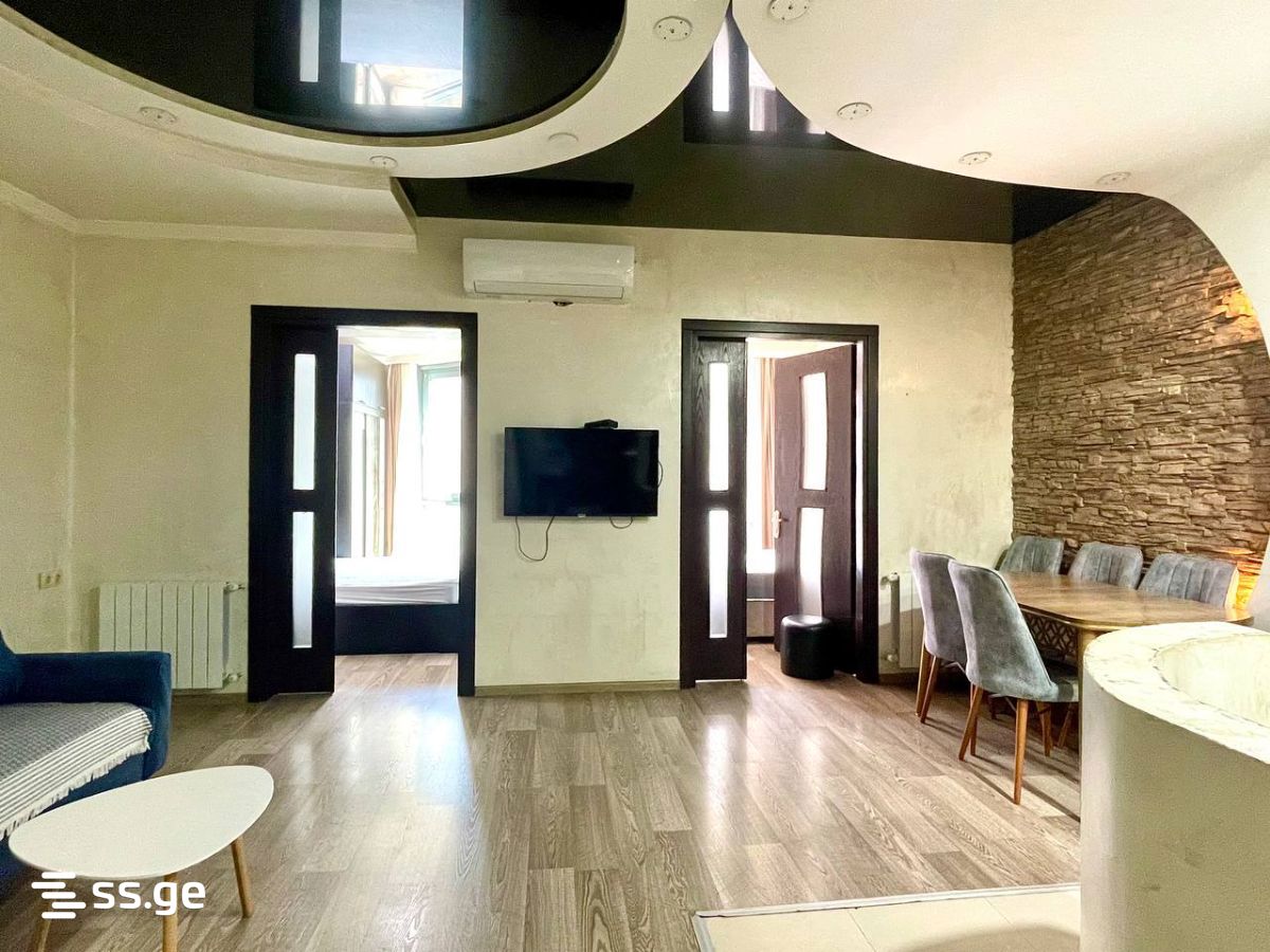 Tavdadebuli st. 50 - 3 rooms