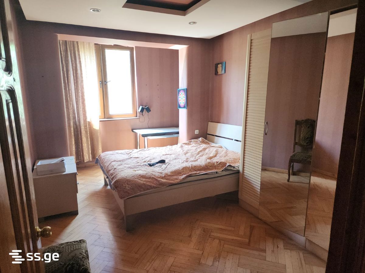 a.qurdiani st. 2 - 4 rooms