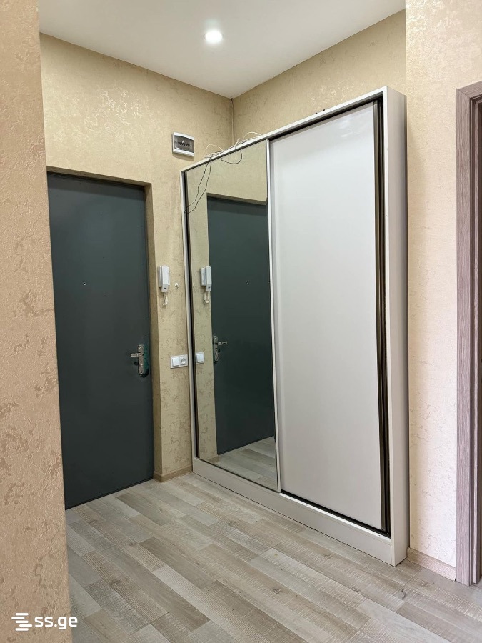 a.wereTlis avenue 117დ - 2 rooms