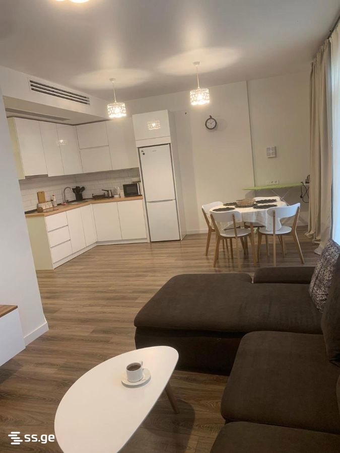 Lech and Maria Kaczynski street 5 - 3 rooms