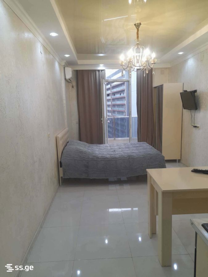 10 - 1 rooms