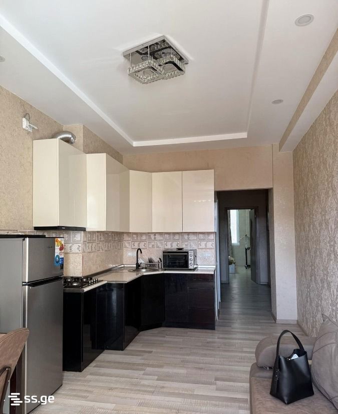 a.wereTlis avenue - 2 rooms
