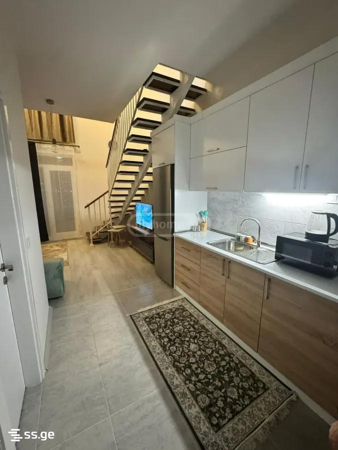 Bob walsh st. - 2 rooms