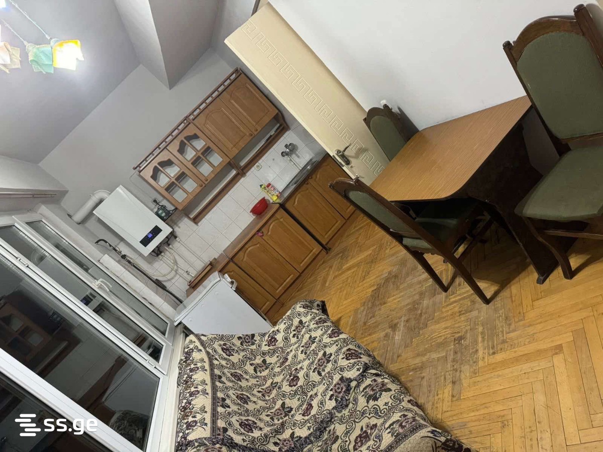 nucubidze st. 18 - 3 rooms