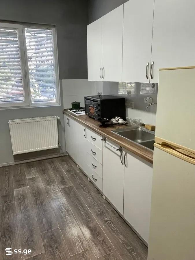 giorgi brtskinvale st. - 3 rooms