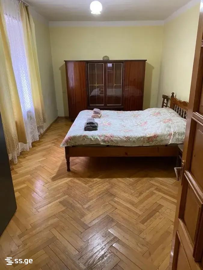 vaja pshavela III turn - 3 rooms