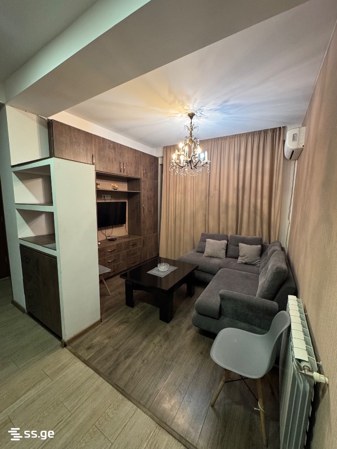 Baratashvili dead end 8 - 2 rooms