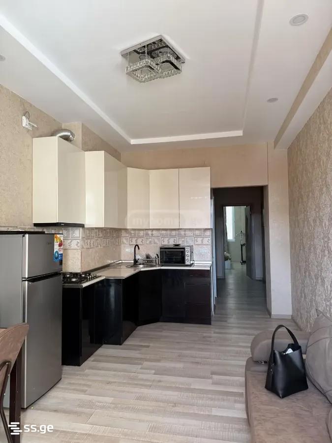 a.wereTlis avenue - 2 rooms