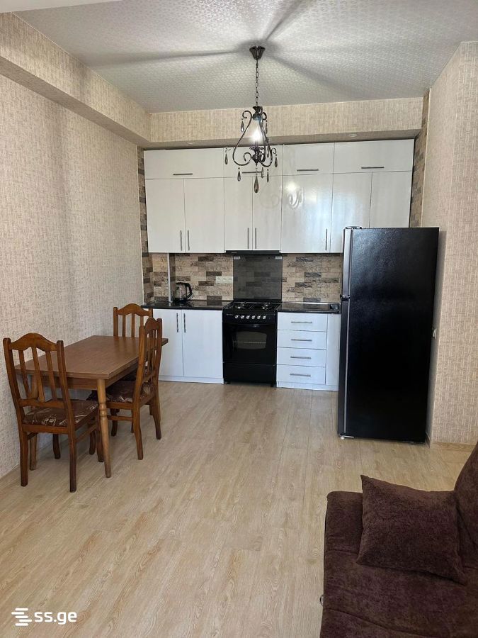 Abashidze-Orbeliani st. 1 - 2 rooms