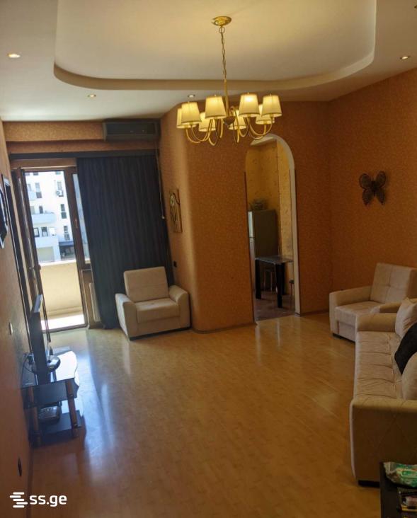 E.Magalashvili st. 8 - 3 rooms