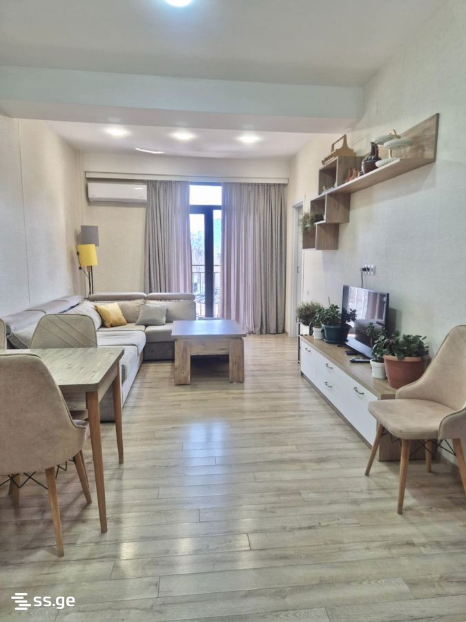 lubliana st. 3 - 2 rooms