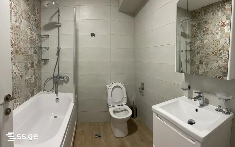 M.Gelovani st. - 6 rooms