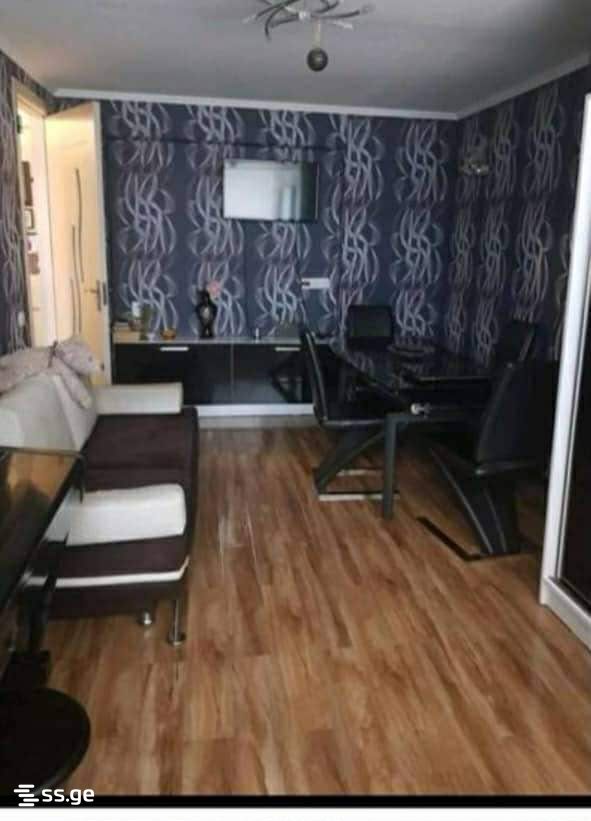 500 - 1 rooms