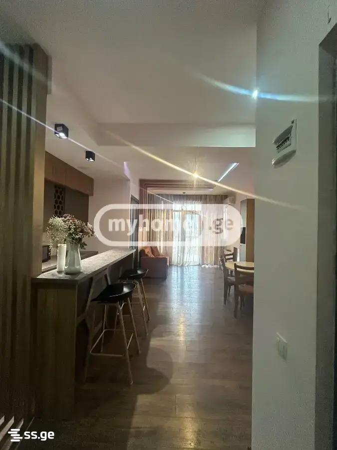 Holbruki st. 4 - 2 rooms