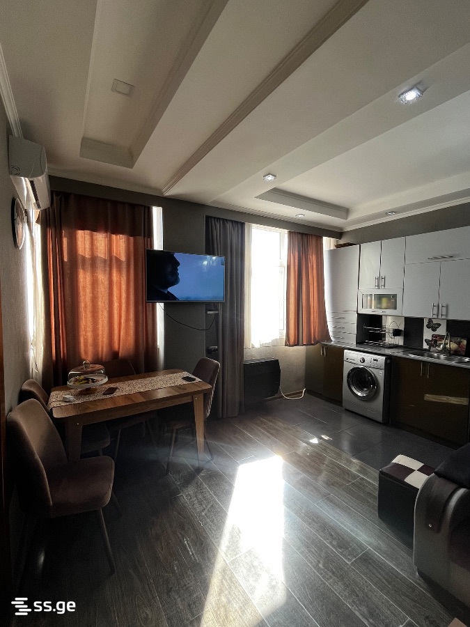 Shengelia st. 2 - 3 rooms