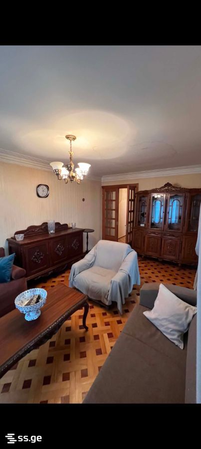 ioane petritsi st. 3 - 2 rooms